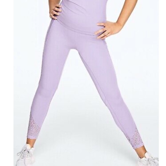 Lilac lace buttery soft PINK by Victoria Secret - Picture 1 of 9